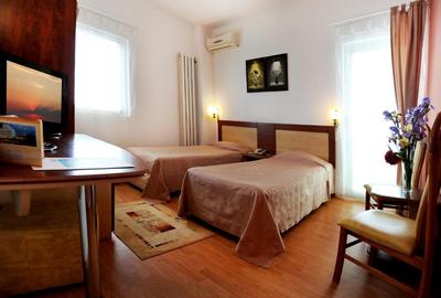 Complex Albatros Mamaia – hotel si restaurant pe promenada zona Cazino - 9