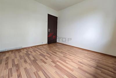 Apartament cu 2 camere semidecomandat în Mircea cel Bătrân