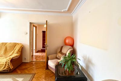 Apartament 3 camere - zona verde - sector 3 - 3