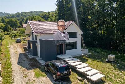 Casă cu 6 camere în Calea Caransebeșului