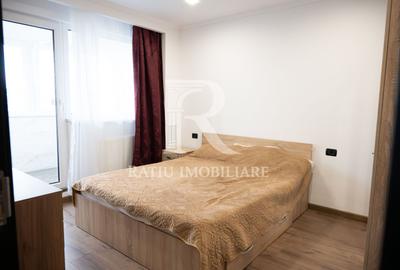 Apartament cu 3 camere decomandat, mobilat în Rogerius