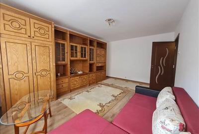Apartament cu 2 camere decomandat, mobilat în Noua