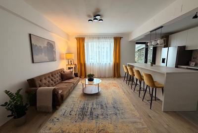 Apartament cu 3 camere decomandat, mobilat în Băneasa