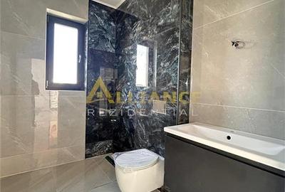 Casa Individuala de vanzare - Teren 350 mp | 4 camere - 3 bai - 16