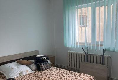 Zimbru - Alexandru , 3 camere mobilat si utilat, balcon inchis - 3