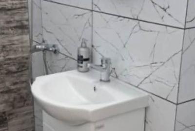 Garsonieră zona Far mobilată utilată 33 mp etaj 3/4 RADET - 2