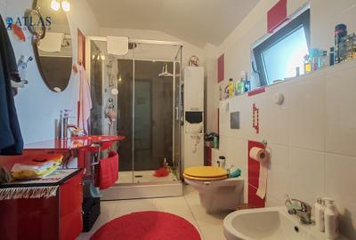2 case independente, curți separate, o singura proprietate, 866 mp teren, Bod - 19
