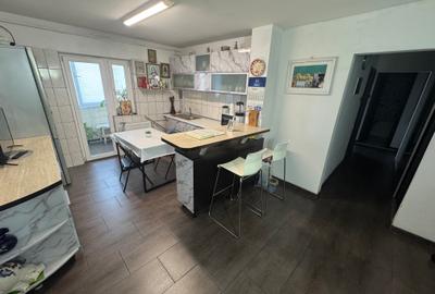 Petre Ispirescu- Liceul Dimitrie Bolintineanu,Apartament 3 Camere, Confort 1 - 3