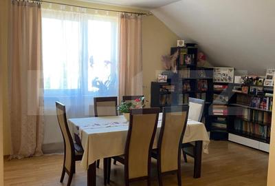 Apartament cu 4 camere decomandat, mobilat în Independenței