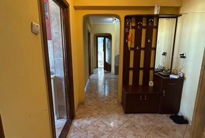 De vânzare apartament 3 camere decomandate – Galați, zona TRIBUNAL - 2