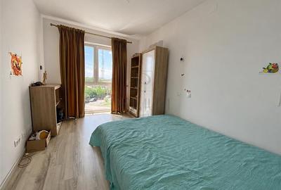 Apartament cu 2 camere semidecomandat în Lipovei