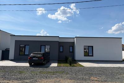 Duplex modern pe parter în Moșnița Nouă | Teren până la 420 mp - 1