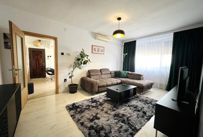 Apartament cu 3 camere semidecomandat, mobilat în Circumvalațiunii