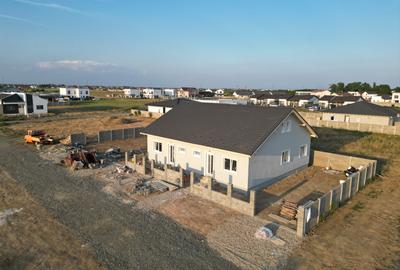 Duplex cu 3 camere în Moșnița Nouă