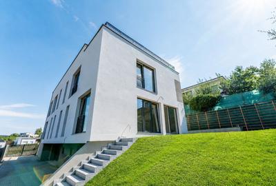 Casă individuală cu 5 camere în Borhanci