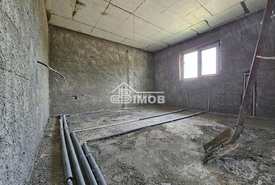 Casă de vânzare în Lazuri – aproape de lacuri, aproape de liniște, de - 5