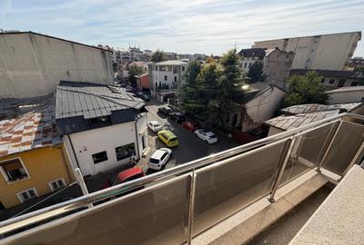 Ictorie,3 camere deosebit,91 mp, terasa, garaj, bloc 2017, prima închiriere - 8