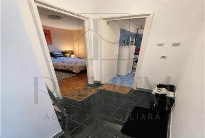 PIATA 700 - 2 CAMERE - ETAJUL 2 - CENTRALA PROPRIE - ZONA EXCELENTA - 6