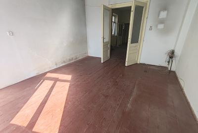 Casa 3 camere libera la vanzare zona Avram Iancu - 1