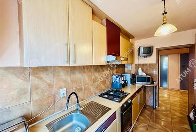 Apartament cu 3 camere decoamndate in zona Mihai Viteazu - 10
