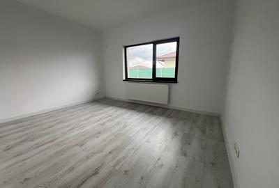 Casa Individuala de inchiriat, 3 cam, 2 bai mobilate, 2 parcari - 8
