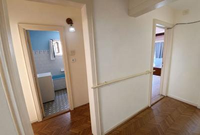 Comision 0%, Apartament 3 Camere, Decomandat, Etaj 1, Azuga, Girocului - 12