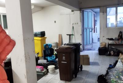 Vand casa cu 10 camere in zona 7 Noiembrie - 6