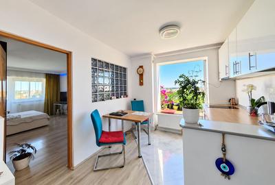 Garsonieră decomandată în Complex Studențesc