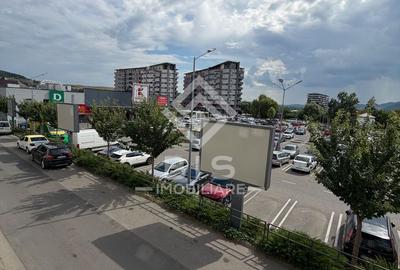 Apartament 3 camere - zona INDEPENDENȚEI - 4