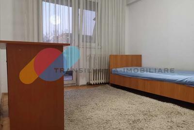 Apartament decomandat 3 camere | Etaj 1 | Ideal pentru locuință, str Bucuresti - 2