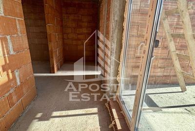 Casa individuala cu 4 camere, bucatarie inchisa, zona Planetelor - 14