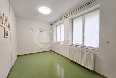 Birou, 63 mp în Gheorgheni