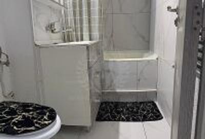 //3 CAMERE//DECOMAMDAT// BULEVARDUL REPUBLICII// - 5