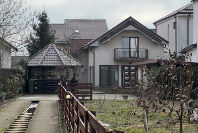 Vila P+M, Sc = 135 mp, Teren = 1072 mp, zona centrala – str. Salcamului - 1