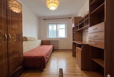 Apartament cu 3 camere decomandat, situat în zona Nicolina 2 – prima parte - 3