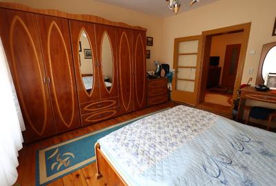 Casa de vanzare in Resita, zona muncitoresc - 15