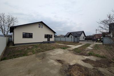 Casa finalizată Liliecii - Scoala - Parc Dendrologic - 9