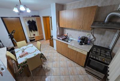 Apartament 2 camere 59mp Sos Colentina McDonald's  vezi video - 2