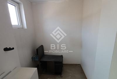 Casa 5 camere, D+P+1,  Zona Nord - 9