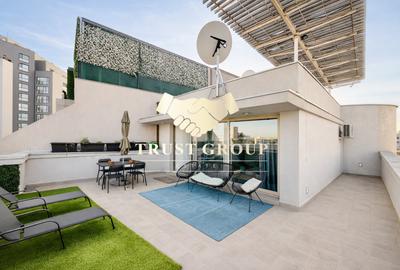 Apartament cu 4 camere decomandat în Polonă