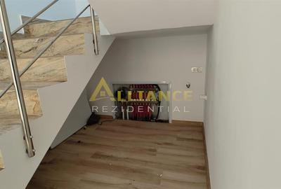 Vila mediteraneana - 4 camere - 2 bai - beci- 455mp teren - incalzire pardoseala - 5