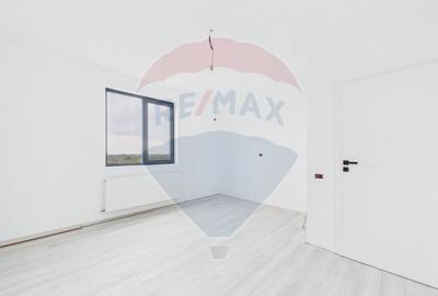 Casa moderna cu 4 camere de vanzare - Zona Ganeasa - Moara Domnesca - 9