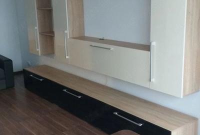 Apartament cu 2 camere decomandat în Titan
