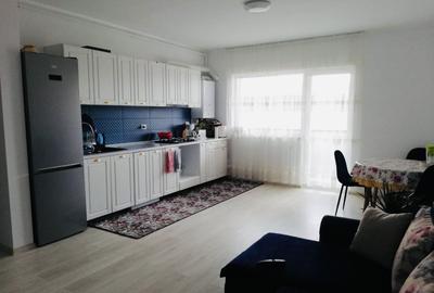 Apartament cu 2 camere semidecomandat în Florești