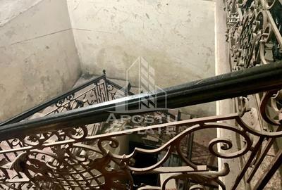Apartament 3 camere cu vedere si balcon spre Piata Catedralei - 13