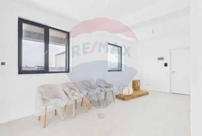 De vanzare| Apartament cu 3 camere si gradina|Nobil Rezidence - Tunari - 2