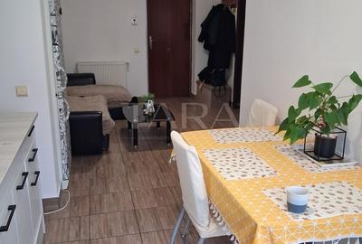 Garsonieră semidecomandată, mobilată în Florești