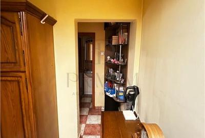 CIRCUMVALATIUNII - ETAJ 1 - BLOC IZOLAT - 4 CAMERE - 2 BAI - DEBARA - CENTRALA - - 12