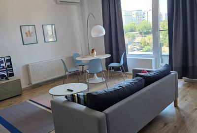 Apartament cu 3 camere decomandat, mobilat în Barbu Văcărescu