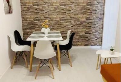 Inchiriere Apartament 3 Camere - Tomis Nord (Zona Ciresica) - 1